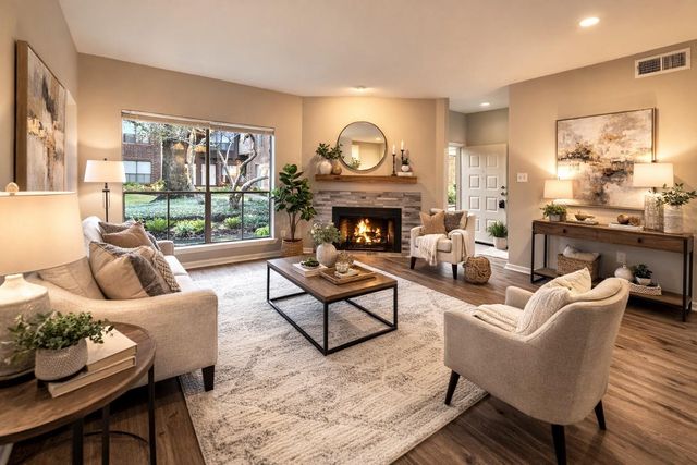 3100 Walnut Bend Lane 223, Houston, TX 77042