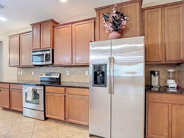 11213 KISKADEE CIRCLE, New Port Richey, FL 34654