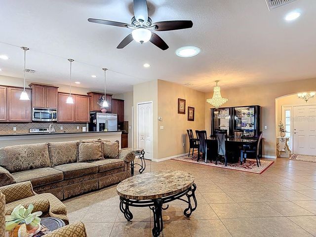 11213 KISKADEE CIRCLE, New Port Richey, FL 34654