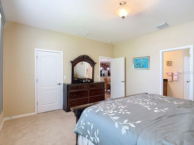 11213 KISKADEE CIRCLE, New Port Richey, FL 34654