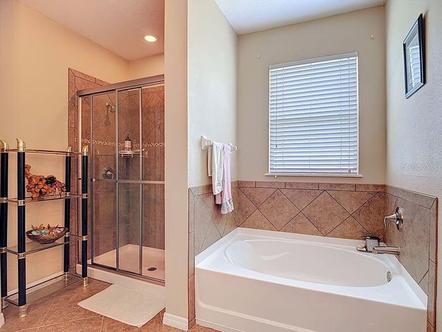 11213 KISKADEE CIRCLE, New Port Richey, FL 34654