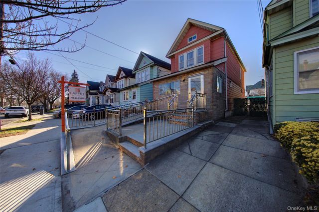 89-10 121st Street, Richmond Hill, NY 11418