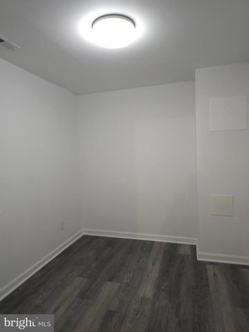 13824 POPLAR TREE RD, Chantilly, VA 20151