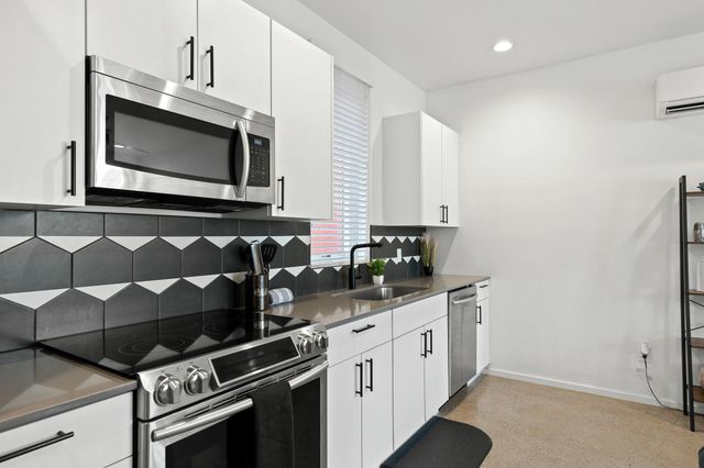 68 E 17th Street, Chattanooga, TN 37408