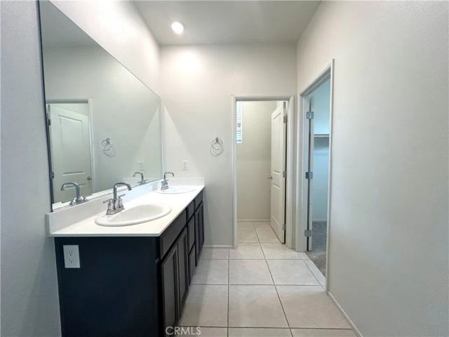 1136 Poinsettia Circle, Calimesa, CA 92320