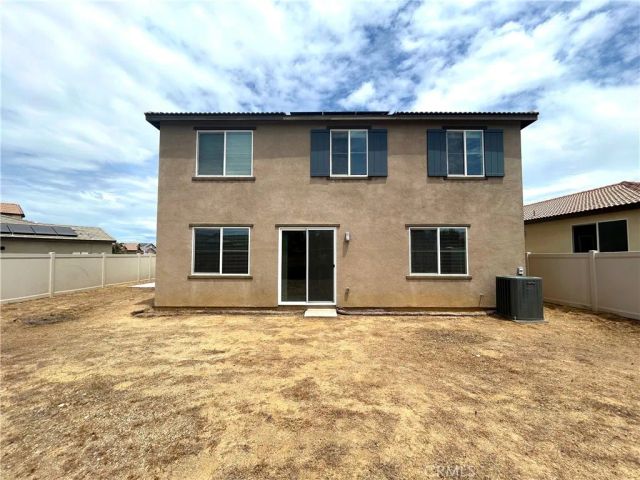 1136 Poinsettia Circle, Calimesa, CA 92320
