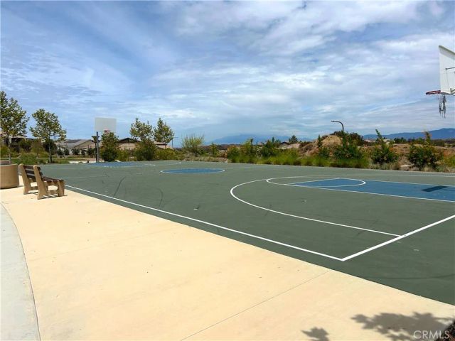 1136 Poinsettia Circle, Calimesa, CA 92320