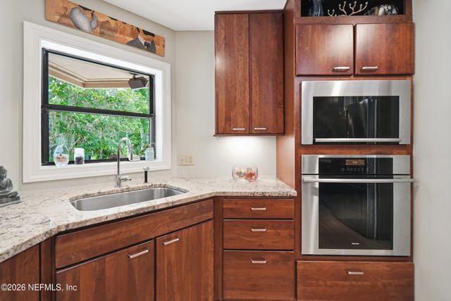 6017 BRIDGE WATER Circle, Ponte Vedra Beach, FL 32082