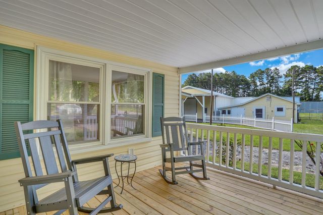 10841 Hwy 260 1 & 2, Manning, SC 29102