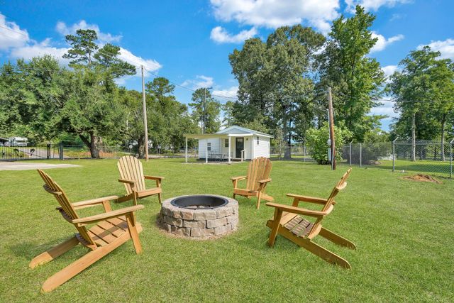 10841 Hwy 260 1 & 2, Manning, SC 29102