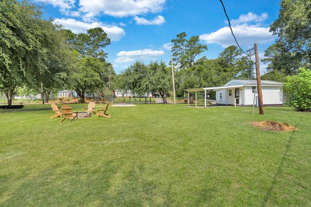 10841 Hwy 260 1 & 2, Manning, SC 29102
