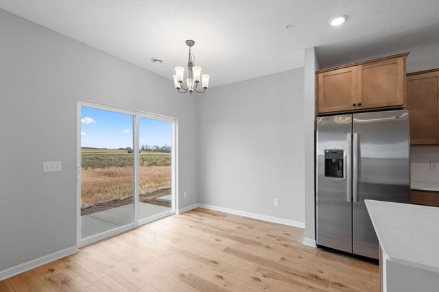 1016 130th Court E, Rosemount, MN 55068