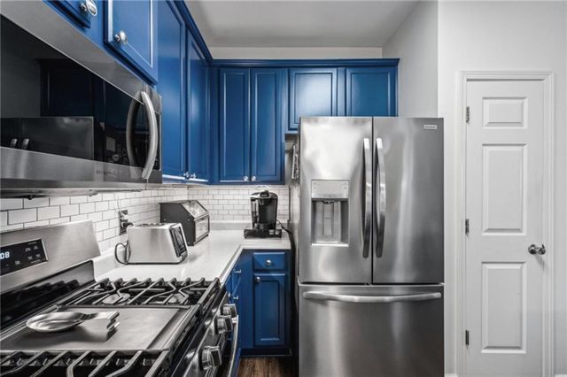 4662 Liberty Square Drive, Acworth, GA 30101