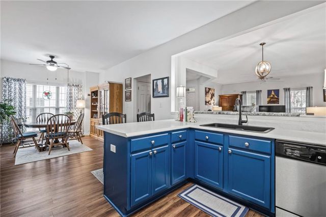 4662 Liberty Square Drive, Acworth, GA 30101