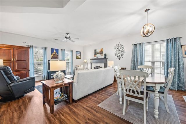 4662 Liberty Square Drive, Acworth, GA 30101