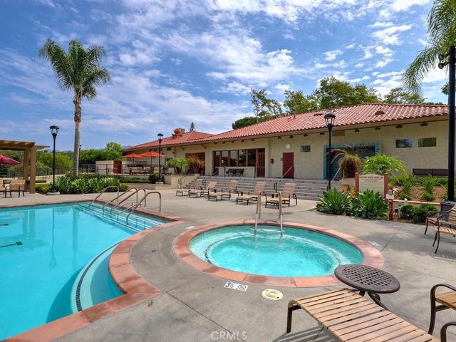 27735 Via Rodrigo, Mission Viejo, CA 92692