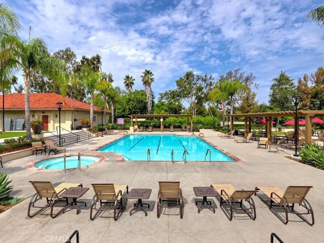 27735 Via Rodrigo, Mission Viejo, CA 92692