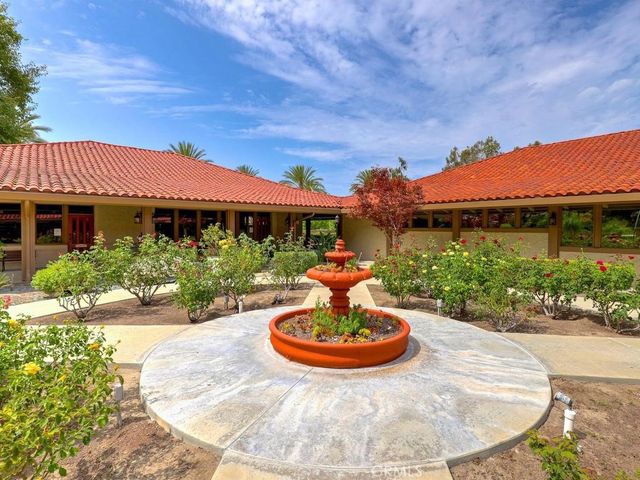 27735 Via Rodrigo, Mission Viejo, CA 92692