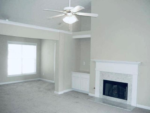 1118 Low Water Way, Lawrenceville, GA 30045