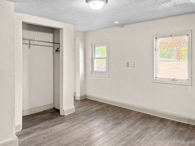 200 W Fleshiem Street, Iron Mountain, MI 49801