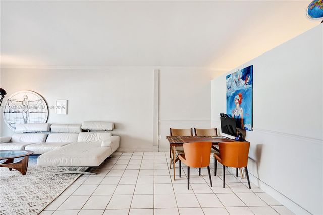 1701 S Ocean Dr 105, Hollywood, FL 33019