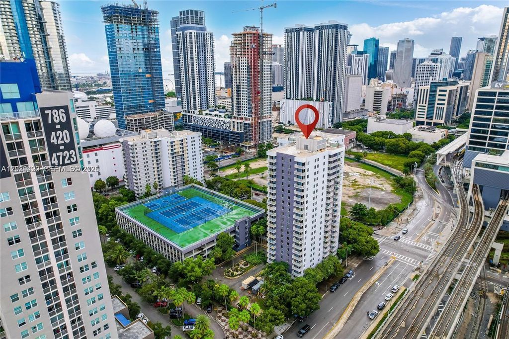 800 N Miami Avenue E1008, Miami, FL 33136