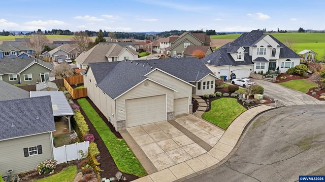 515 NW Hartmann Pl, Sublimity, OR 97385