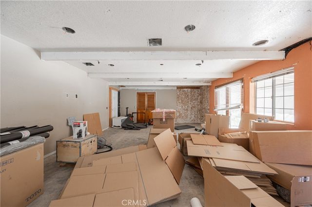 8138 Clayvale, Agua Dulce, CA 91390