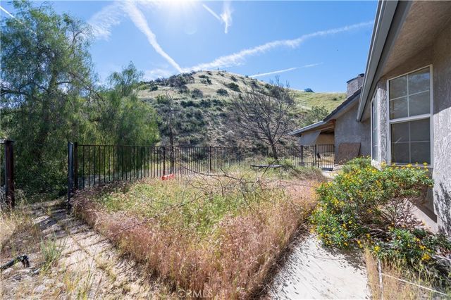 8138 Clayvale, Agua Dulce, CA 91390