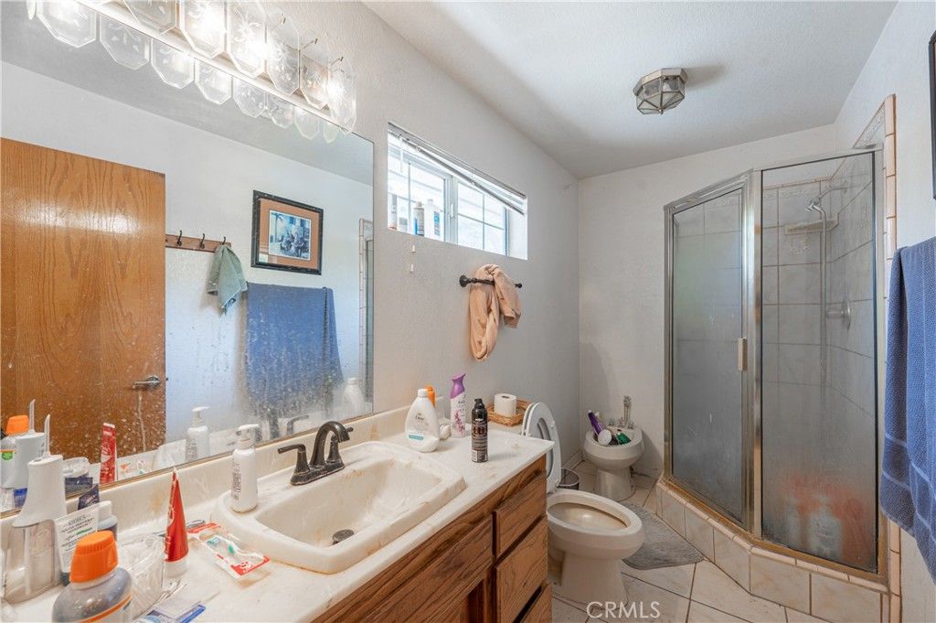 Image 12 of property listing at 8138 Clayvale, Agua Dulce, CA 91390