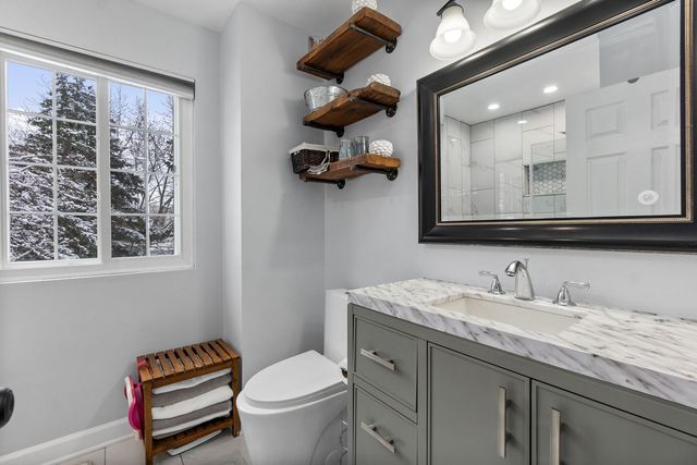 1688 Normantown Road, Naperville, IL 60564