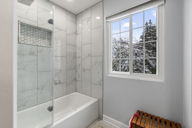 1688 Normantown Road, Naperville, IL 60564
