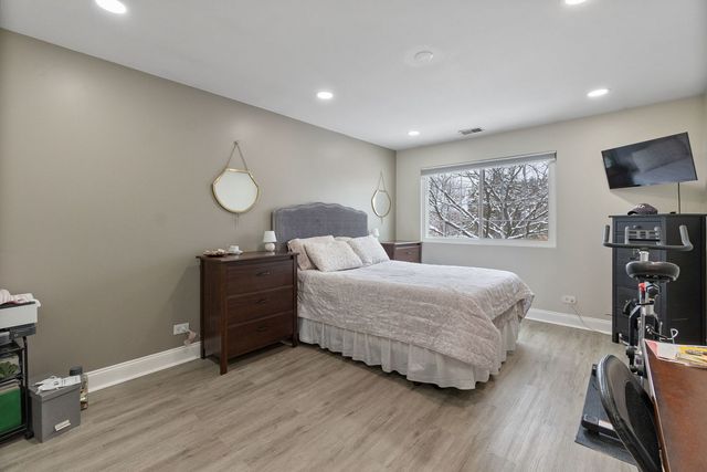 1688 Normantown Road, Naperville, IL 60564