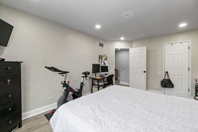 1688 Normantown Road, Naperville, IL 60564