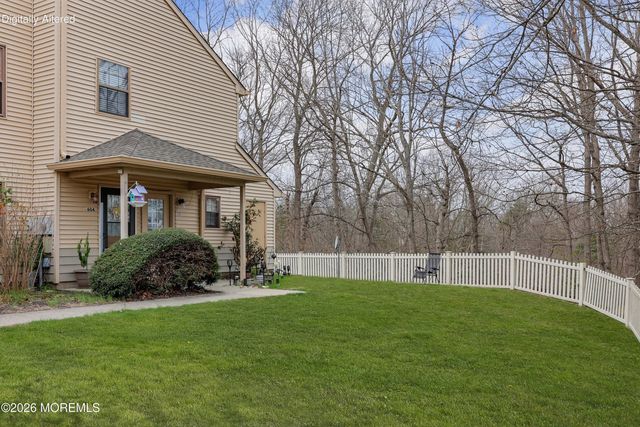 605 Begonia Court, Jackson, NJ 08527