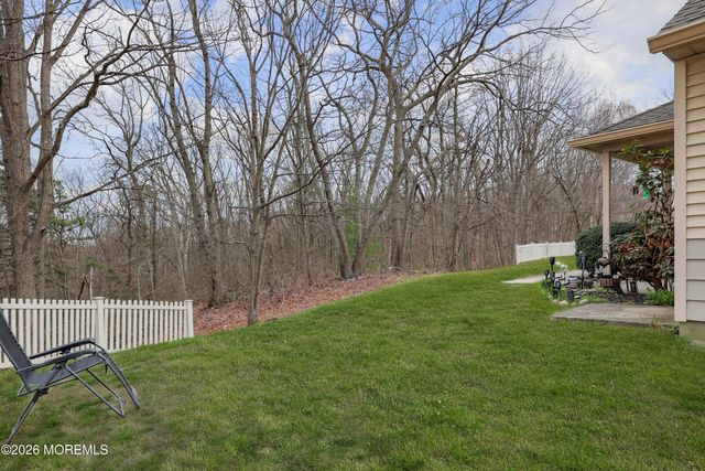 605 Begonia Court, Jackson, NJ 08527