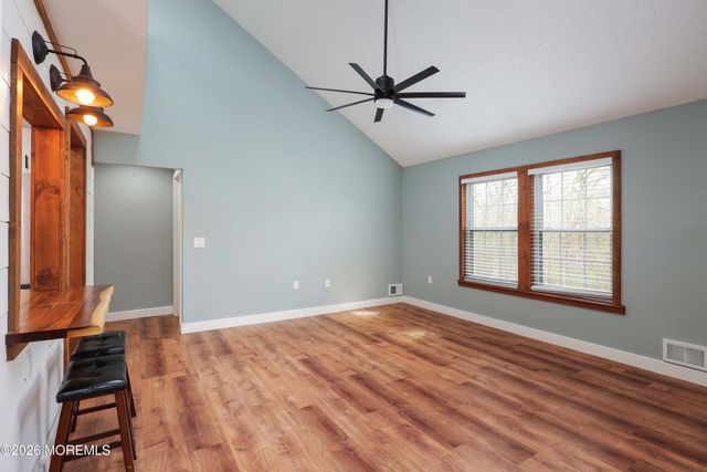 605 Begonia Court, Jackson, NJ 08527