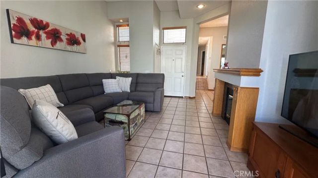 4900 N Grand 206, Covina, CA 91724