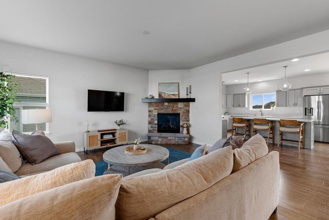 1715 Boulder PASS, Port Washington, WI 53074
