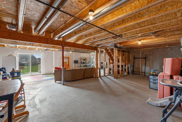 1715 Boulder PASS, Port Washington, WI 53074