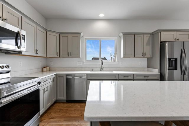 1715 Boulder PASS, Port Washington, WI 53074
