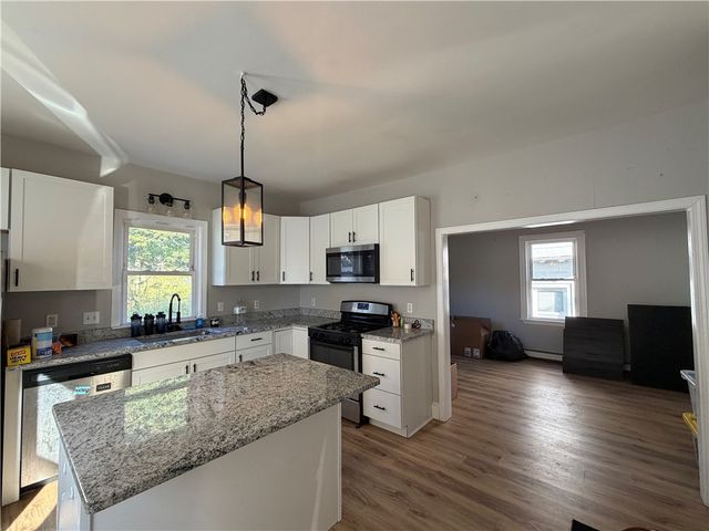 272 Veazie Street, Providence, RI 02904