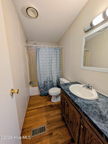 1145 Queens Way NE, Leland, NC 28451