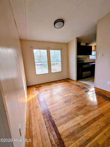 1145 Queens Way NE, Leland, NC 28451