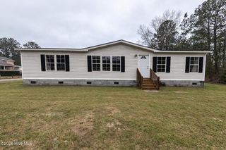1145 Queens Way NE, Leland, NC 28451