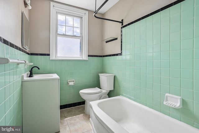 1023 COYNE PL, Wilmington, DE 19805