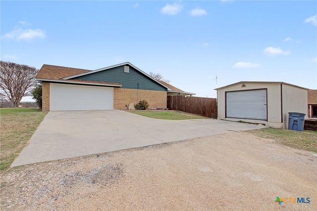 324 County Road 4932, Kempner, TX 76539