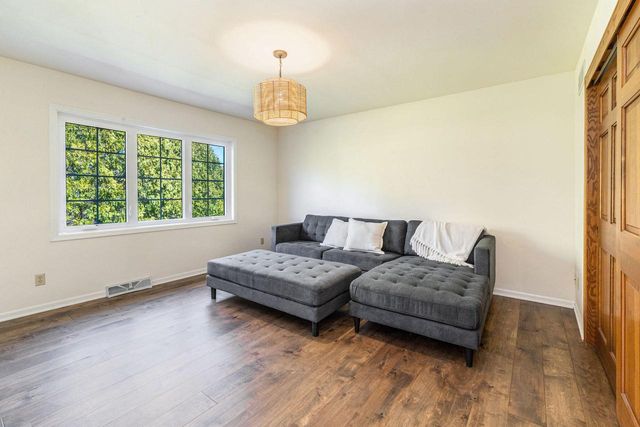 738 Elm Grove ROAD, Elm Grove, WI 53122