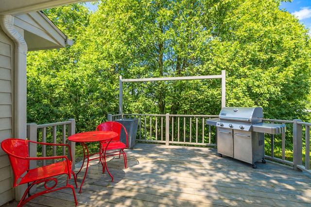 738 Elm Grove ROAD, Elm Grove, WI 53122