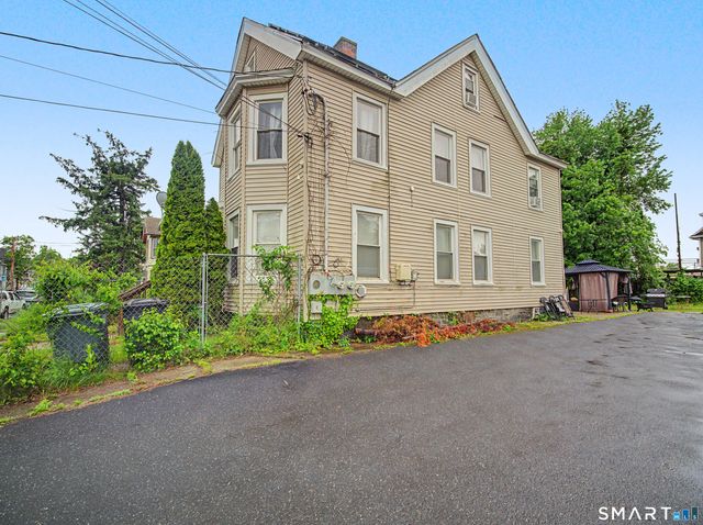 319 Carroll Avenue, Bridgeport, CT 06607